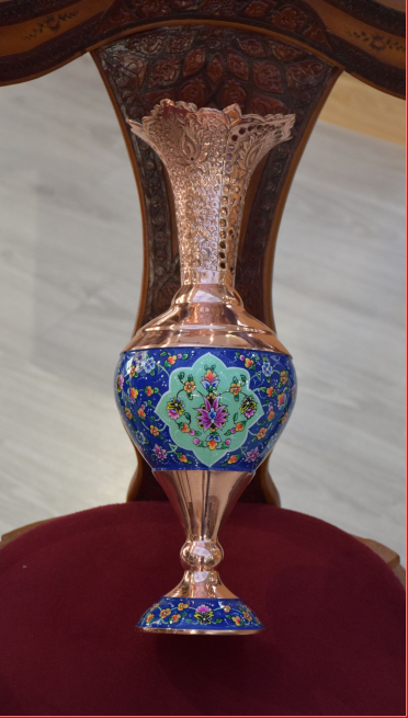 گلدان پایه‌دار اصفهان‌کاری
